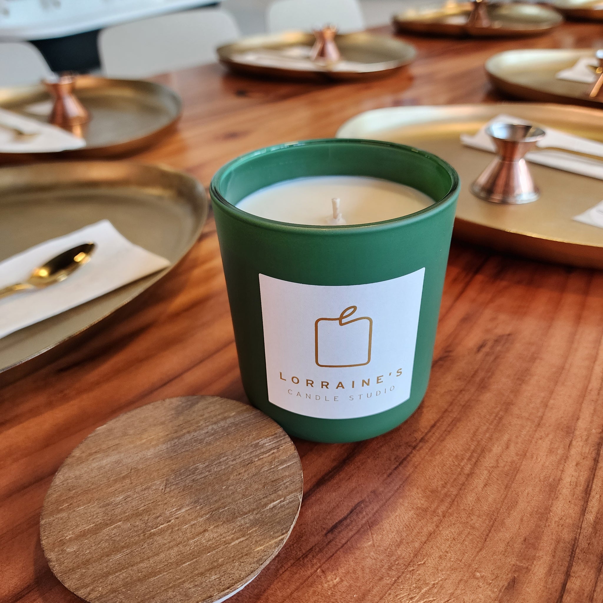 A Custom Fragrance Blended Candle - Aura Matte Vessel with wood lid 12oz
