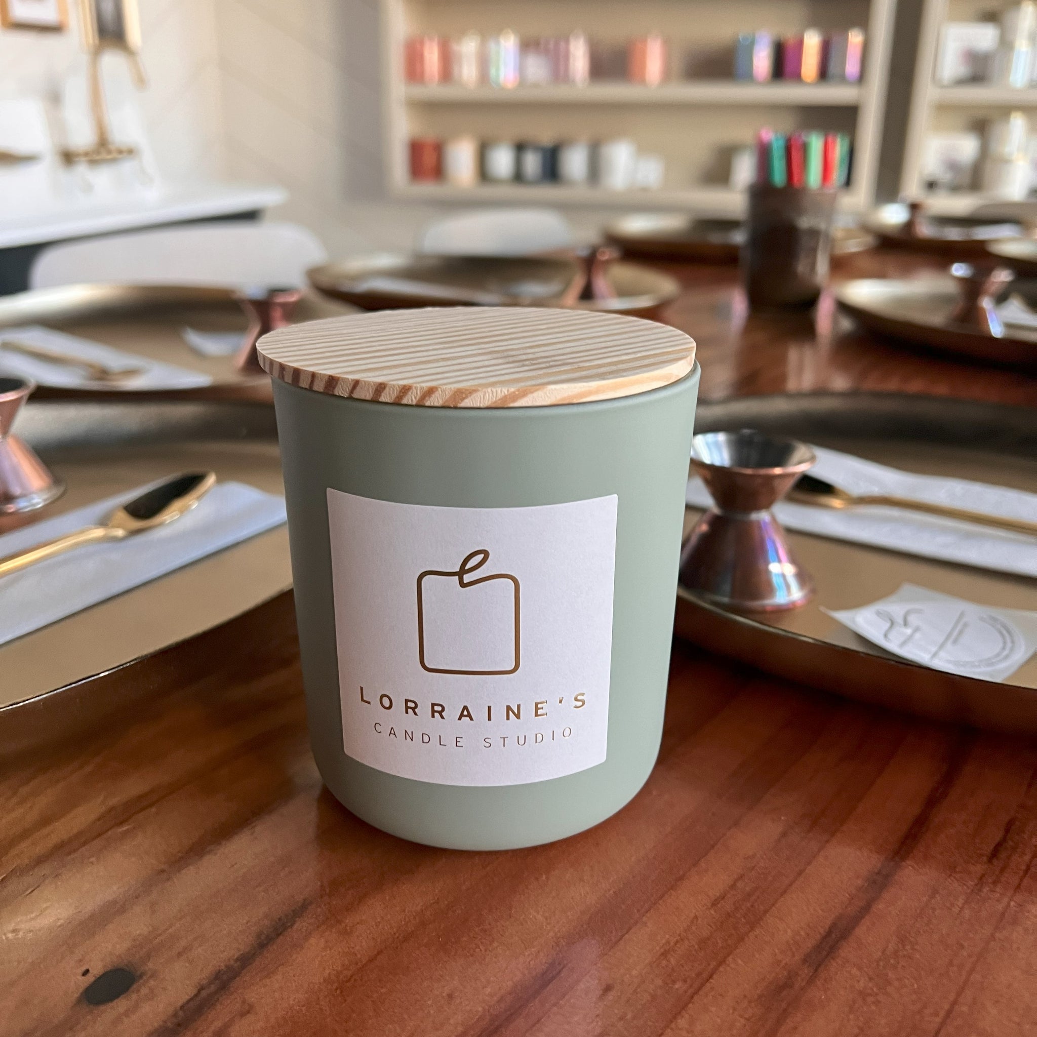A Custom Fragrance Blended Candle - Aura Matte Vessel with wood lid 12oz