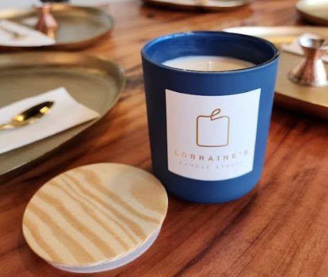 A Custom Fragrance Blended Candle - Aura Matte Vessel with wood lid 12oz