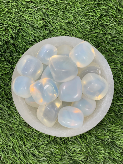 Authentic Tumbled Crystal / Tumbled Stone