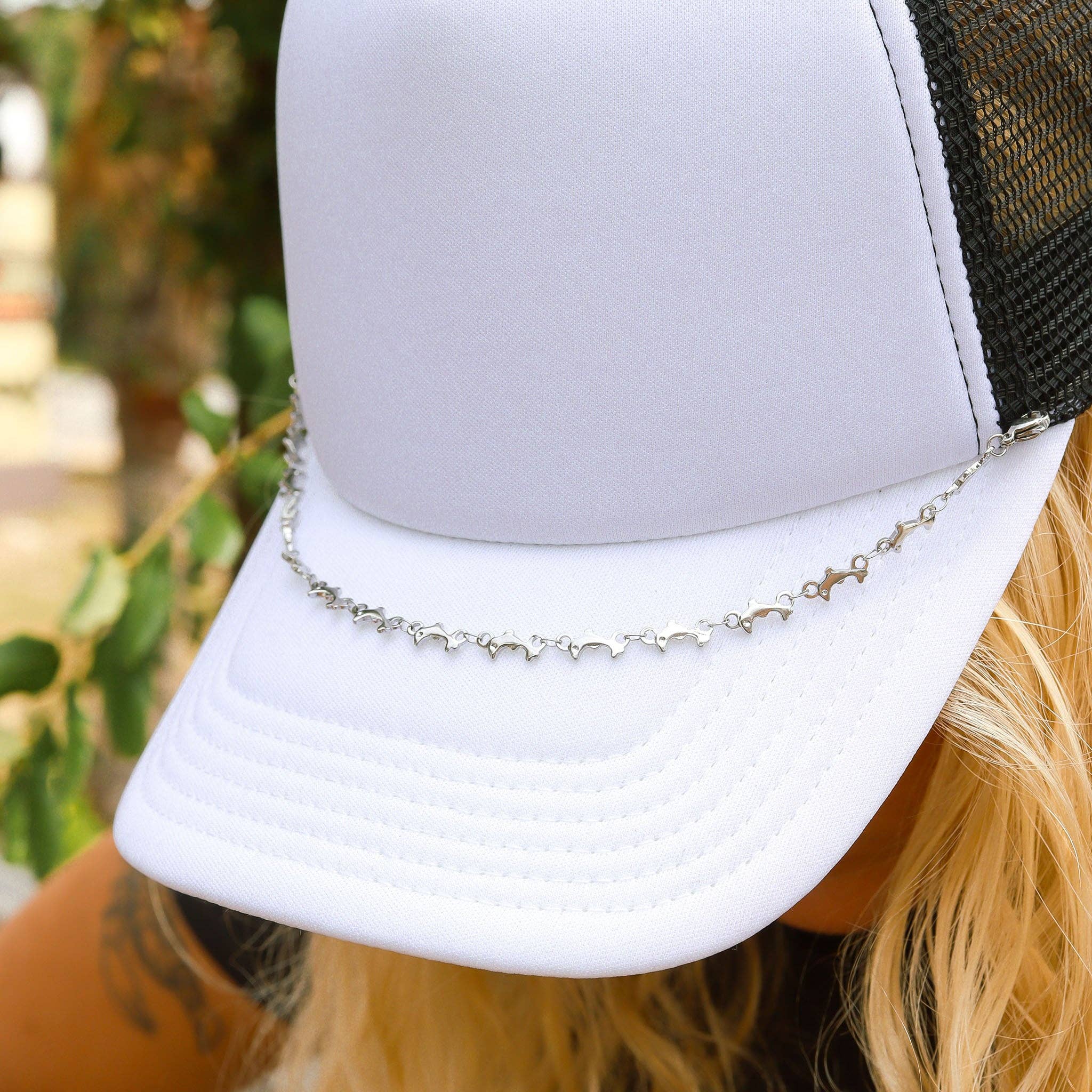Trucker Hat Chain: 18K Gold PVD Stainless Steel Dolphin