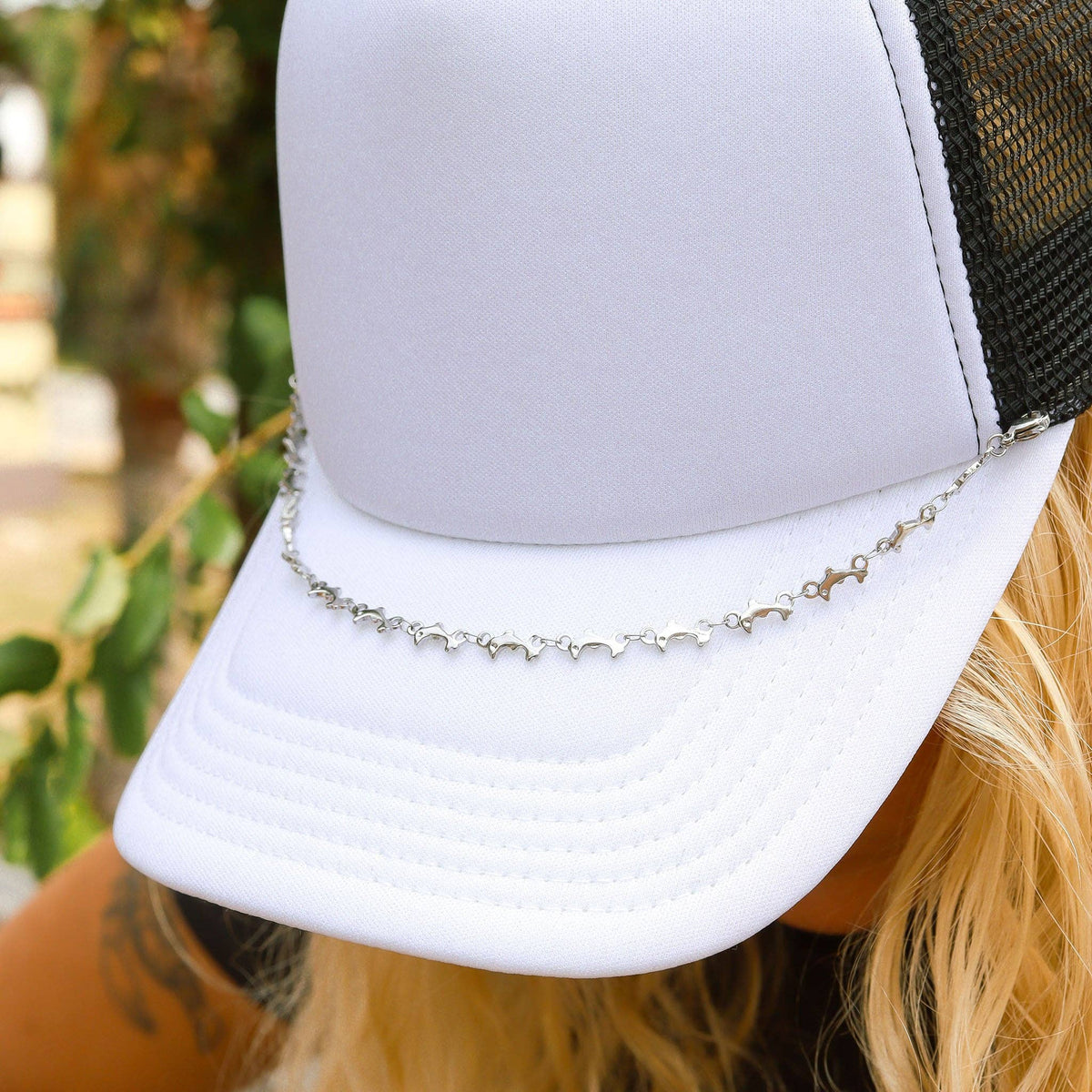 Trucker Hat Chain: 18K Gold PVD Stainless Steel Dolphin