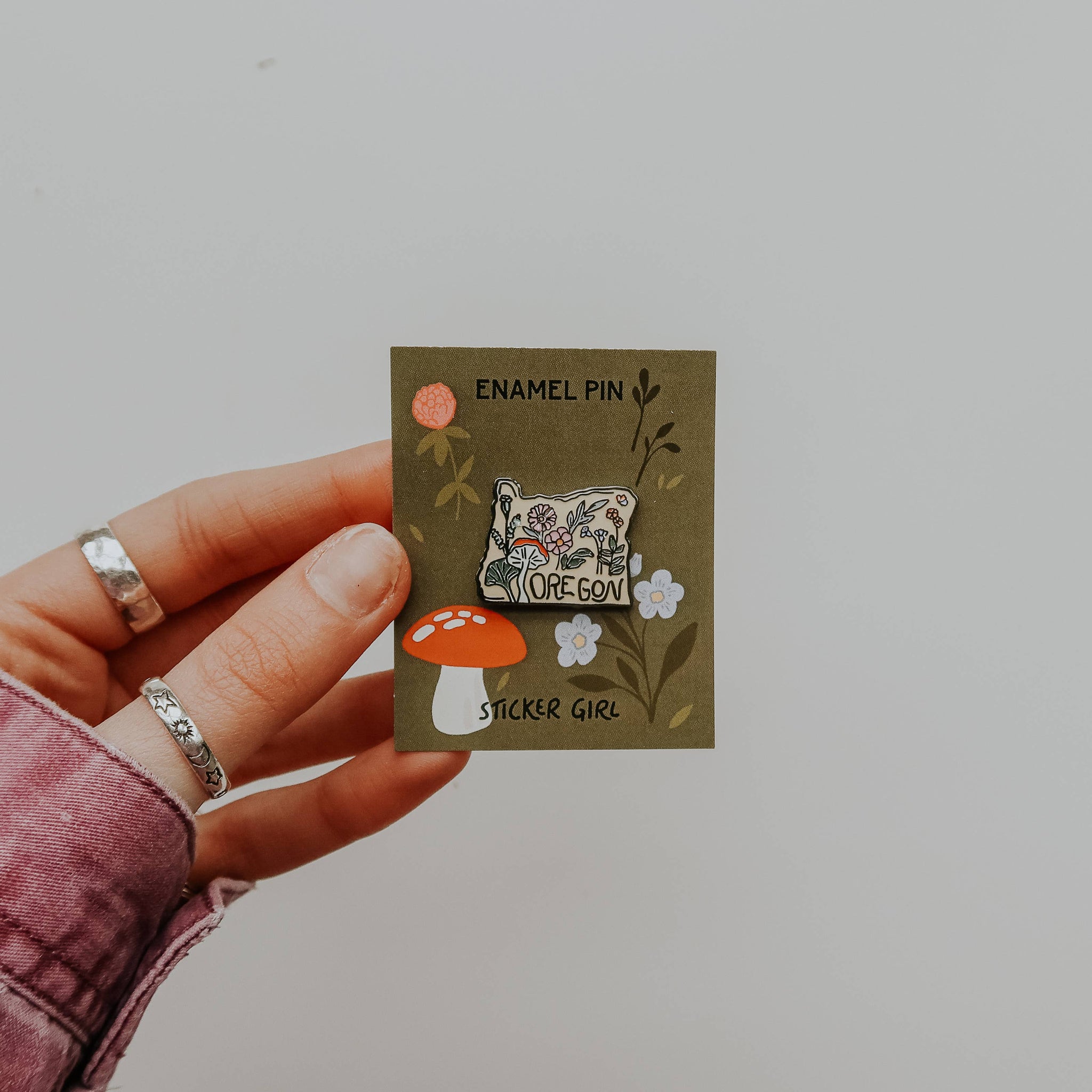 Wildflower Oregon Enamel Lapel Pin