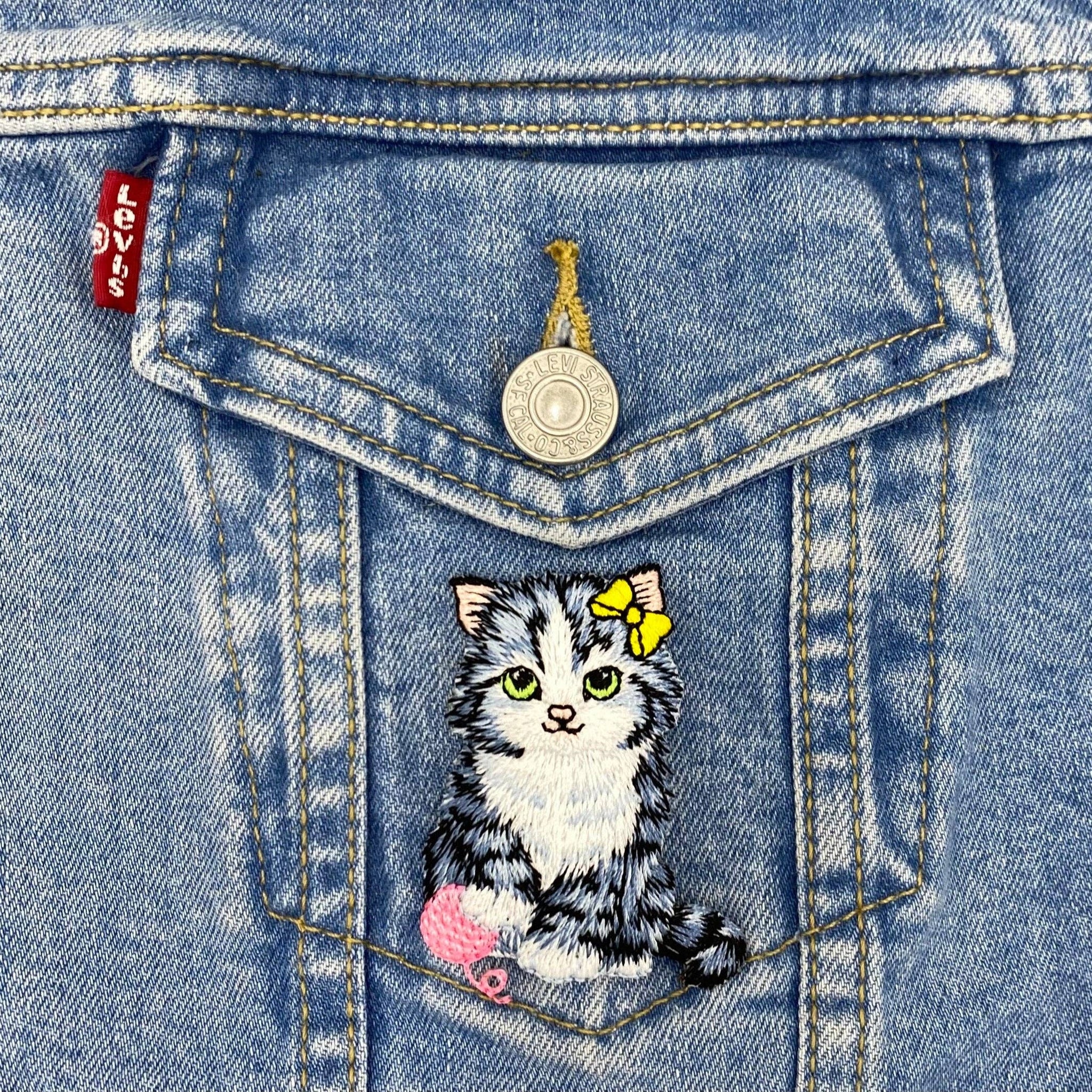 Cat with Pink Yarn Ball, Embroidered, Iron-on Patch
