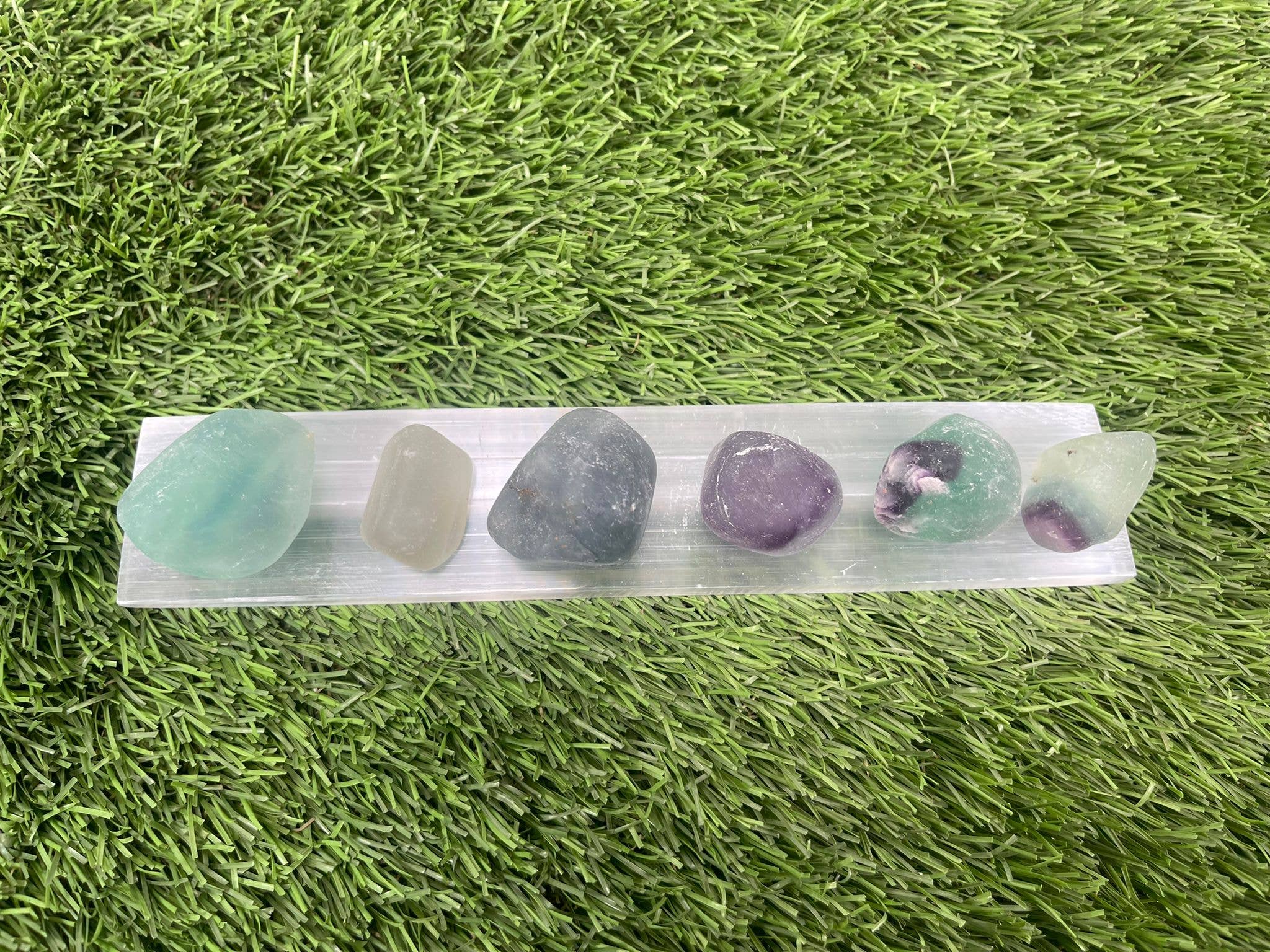 Tumbled FLUORITE / FLUORITE / FLUORITE CRYSTAL / GEMSTONE