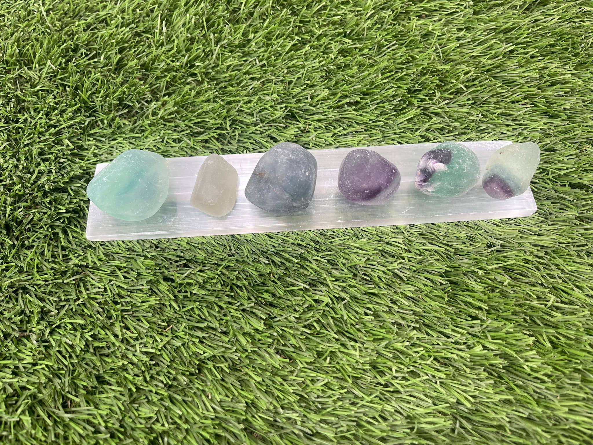 Tumbled FLUORITE / FLUORITE / FLUORITE CRYSTAL / GEMSTONE