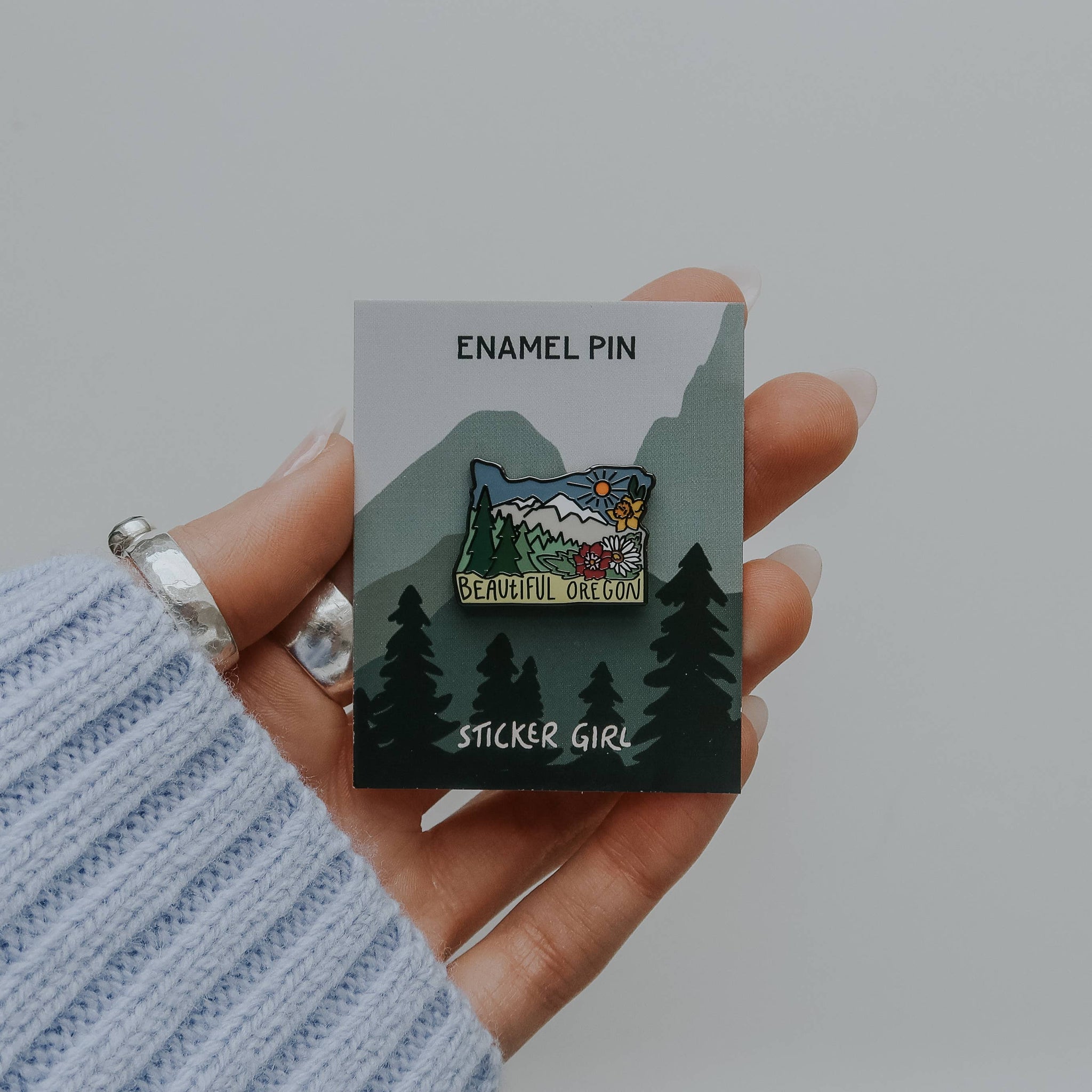 Beautiful Oregon Lapel Pin