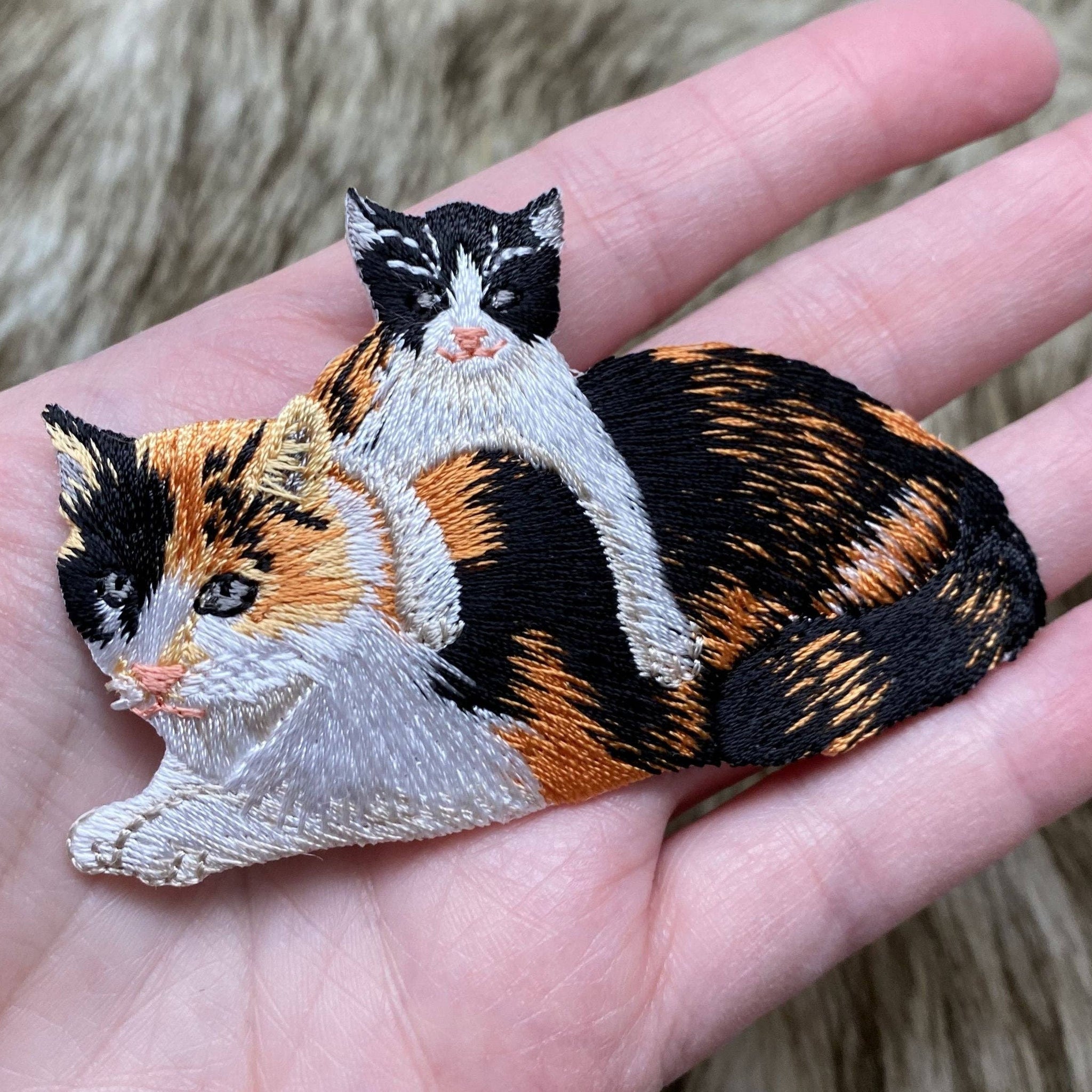 Calico, Mother Cat and Kitten, Pets, Animals, Embroidered, Iron on Patch